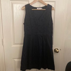 Vineyard Vines Leaf Lace Navy Dress
